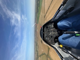 Look mum, no hands! (Gliding over Cambridgeshire)